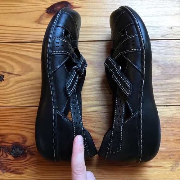 Clark’s Collection Black Leather Velcro Mary Janes, NWOT, 7.5 - Picture 8 of 14